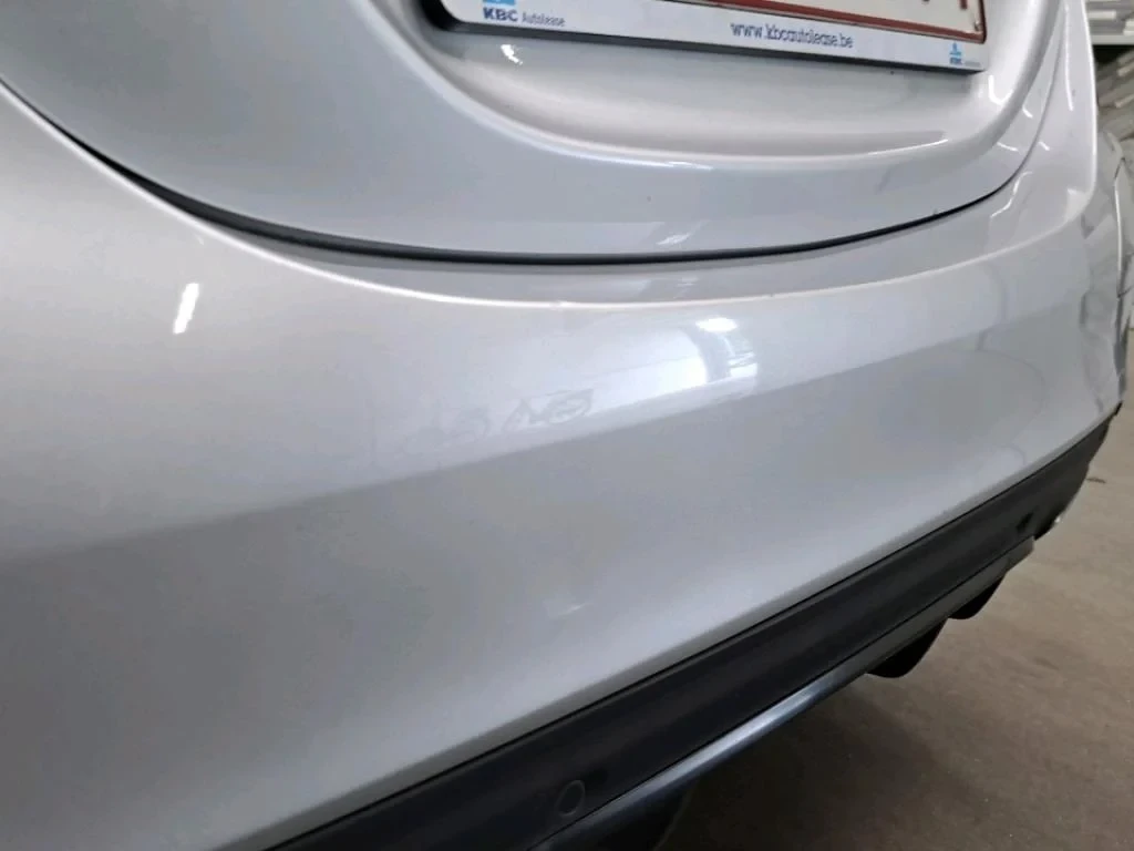 Mercedes-Benz C 300 Hybrid AMG LED-Multibeam, снимка 8 - Автомобили и джипове - 56071457