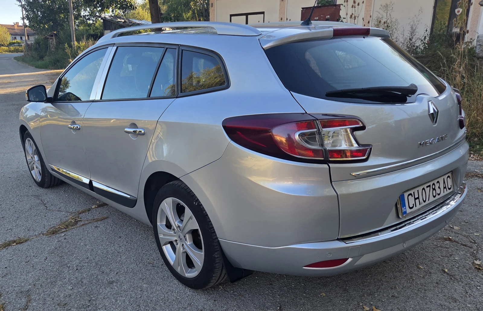 Renault Megane, снимка 4 - Автомобили и джипове - 56192268