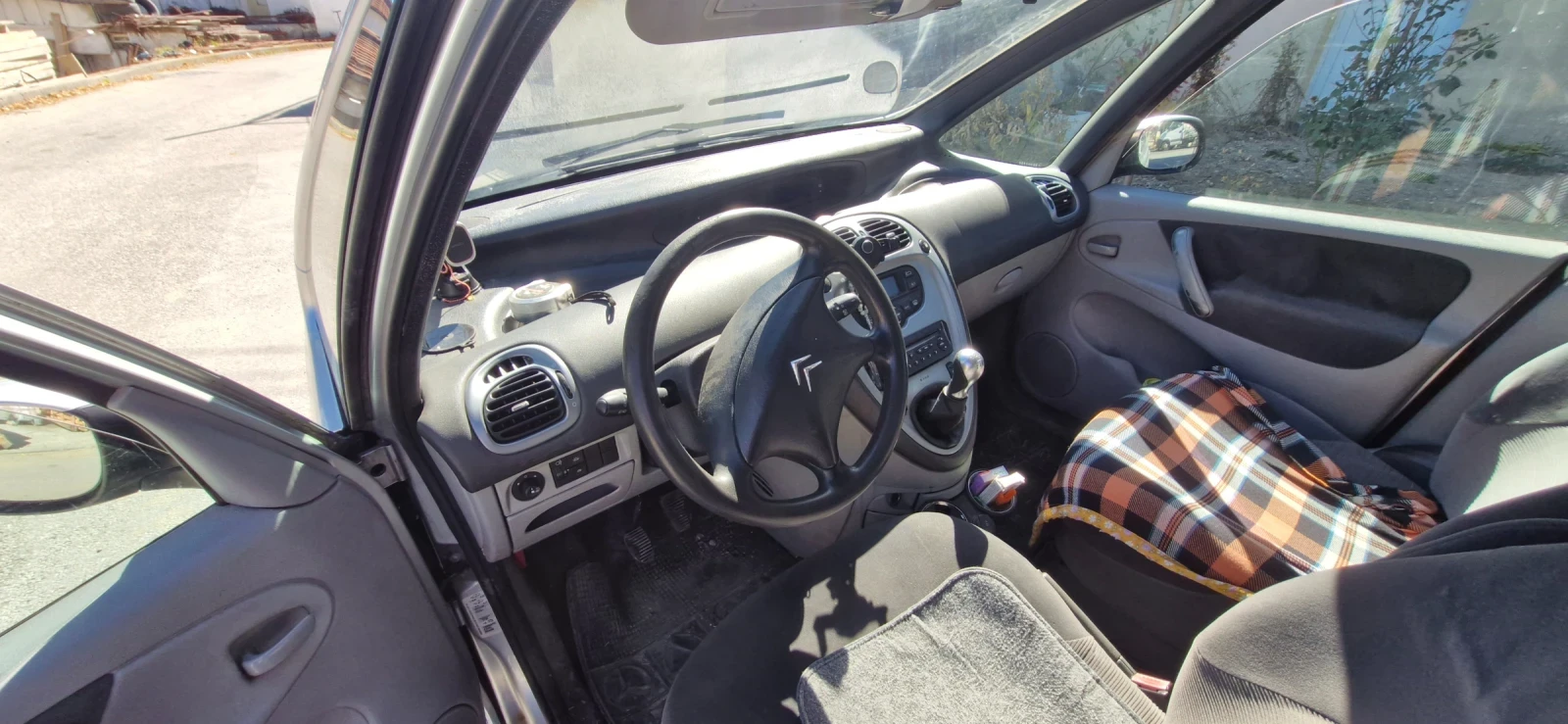 Citroen Xsara picasso 1600, снимка 8 - Автомобили и джипове - 56350663