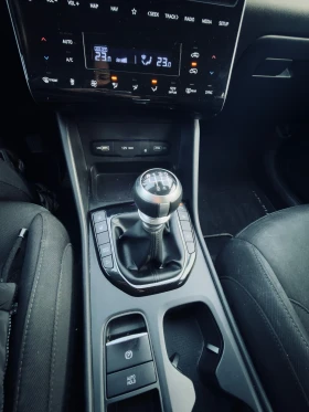 Hyundai Tucson 1.6 Mild hybrid , снимка 6