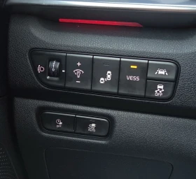 Kia Niro SOH100%/Premium/В ГАРАНЦИЯ/СЕРВИЗНА КНИЖКА, снимка 14