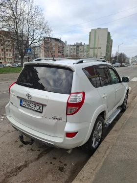 Toyota Rav4 DCAT, снимка 3 - Автомобили и джипове - 53653231
