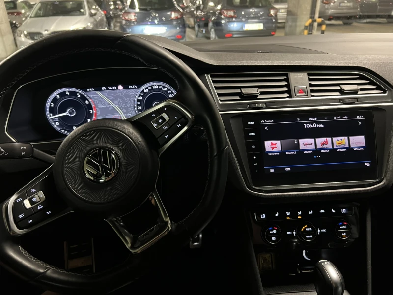 VW Tiguan R Line / Panorama / Dynaudio , снимка 7 - Автомобили и джипове - 49477547