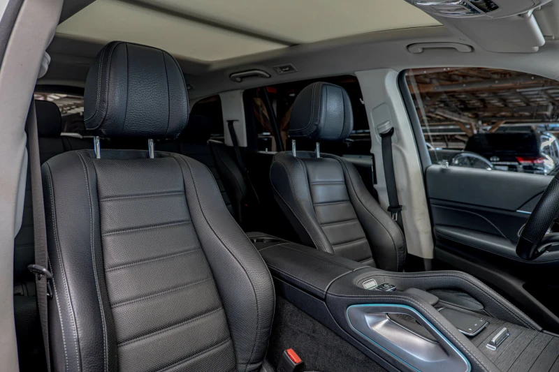 Mercedes-Benz GLS580 AMG/Burmester/HuD/Панорама/Обдухване, снимка 12 - Автомобили и джипове - 50437237