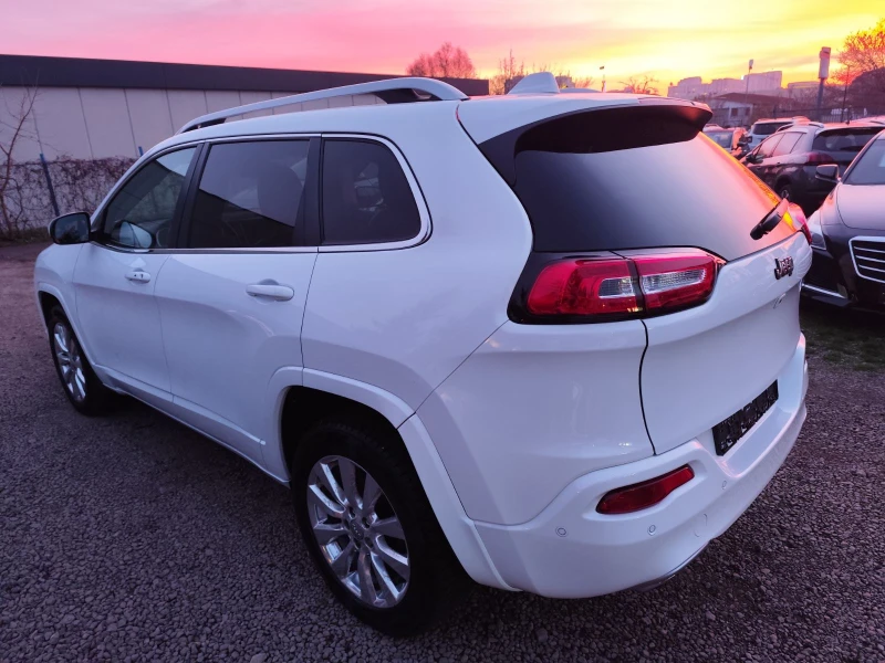 Jeep Cherokee 2.2 TD, снимка 4 - Автомобили и джипове - 52846513