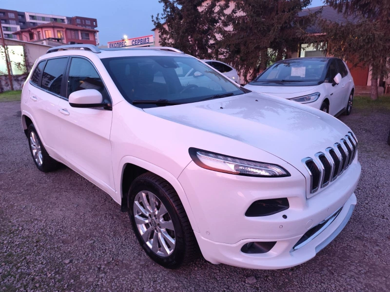 Jeep Cherokee 2.2 TD, снимка 9 - Автомобили и джипове - 52846513