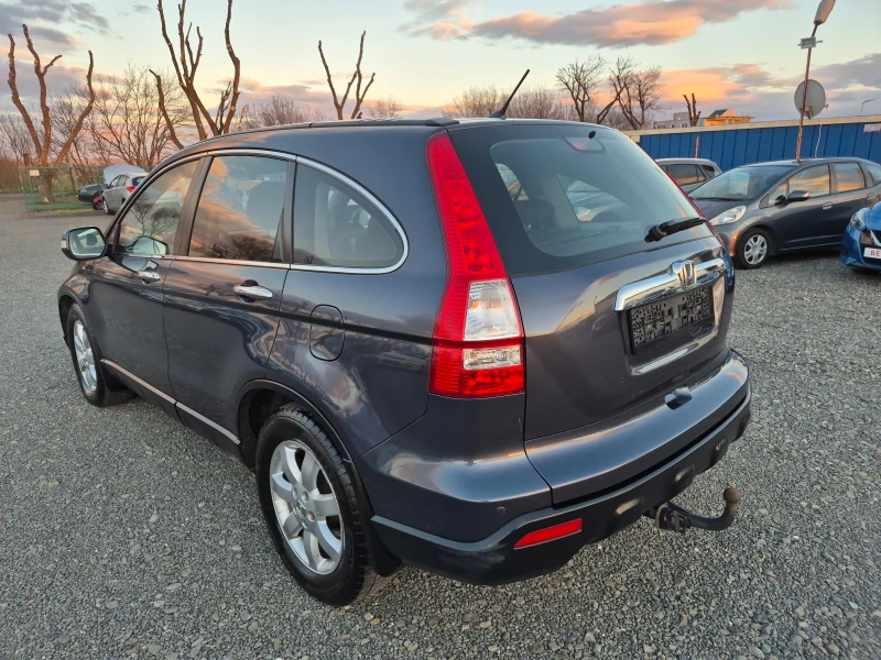 Honda Cr-v 2.2CDTI - 140к.с., снимка 4 - Автомобили и джипове - 53115367