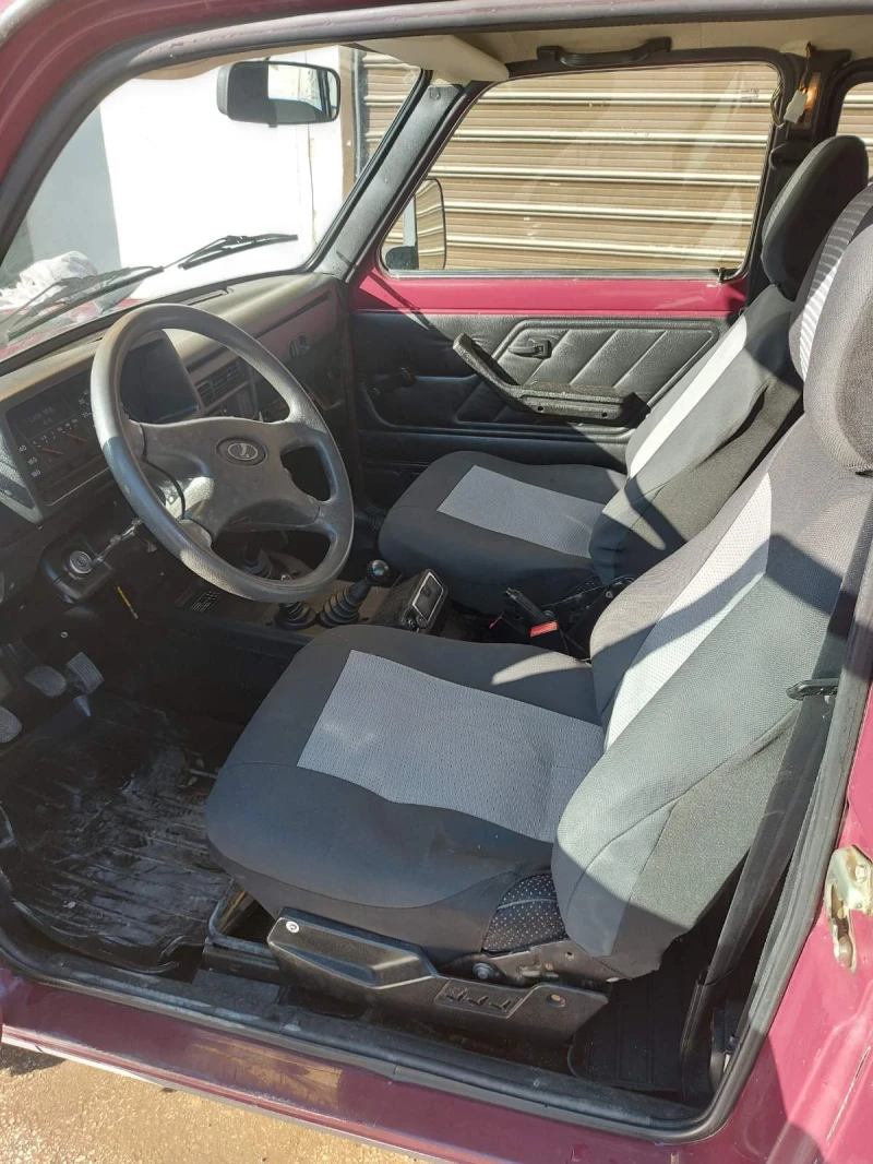 Lada Niva, снимка 4 - Автомобили и джипове - 53147643