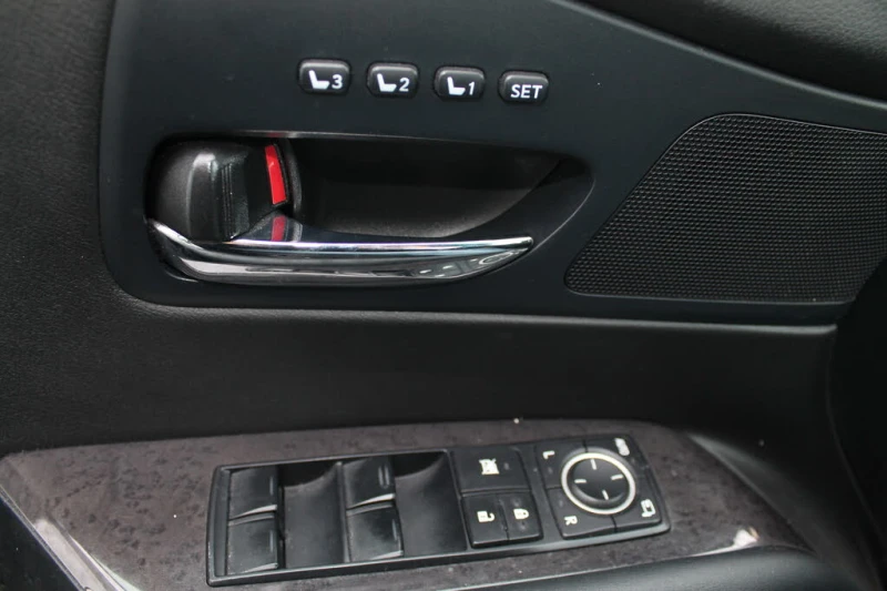 Lexus RX 450h MEMORY* HEAD-UP* КАМЕРА* ПОДГРЕВ* ШИБИДАХ* КЕЙЛЕС, снимка 7 - Автомобили и джипове - 53170040