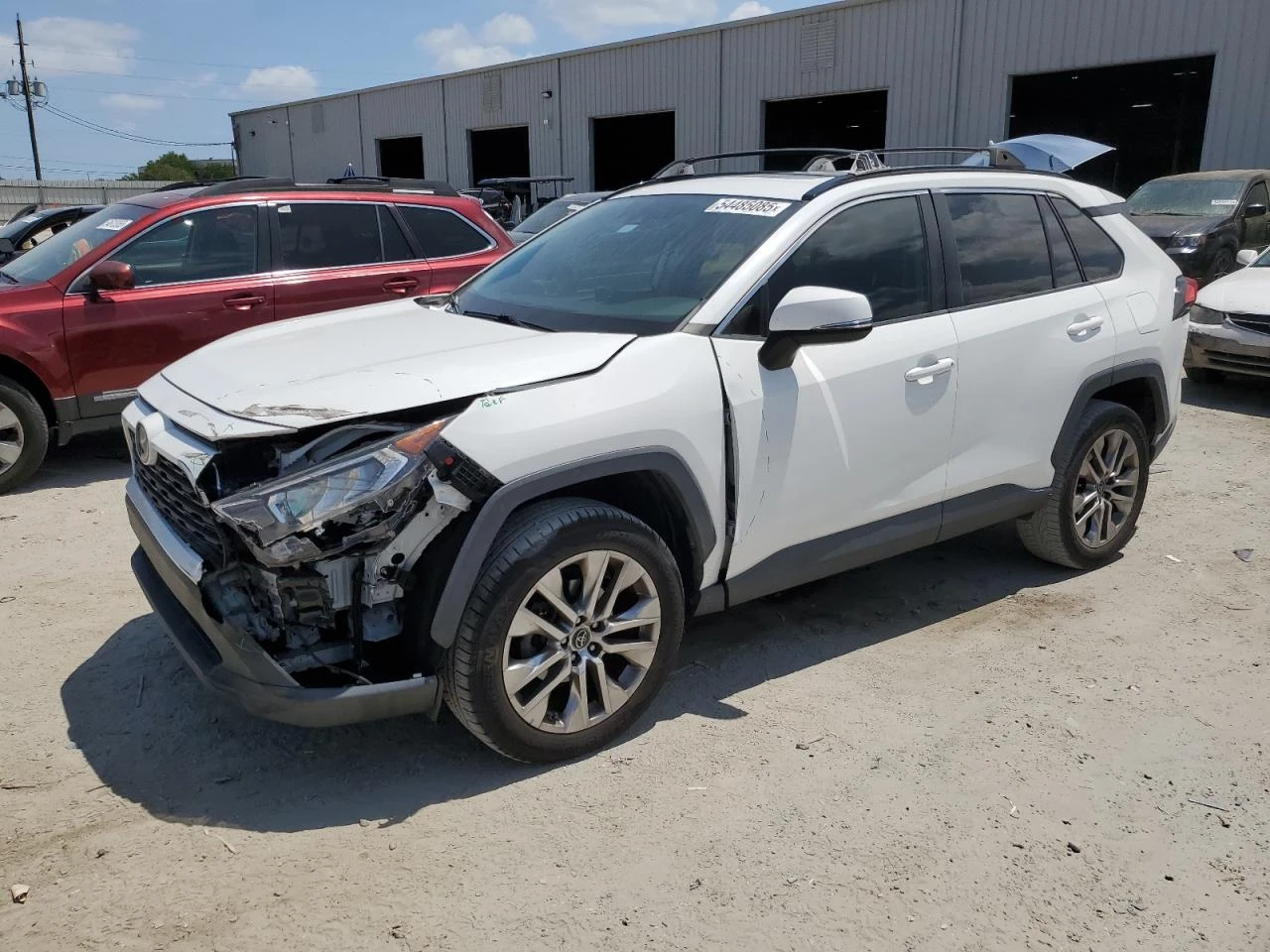Toyota Rav4 2.5i XLE Premium - Цена с всички такси до България - изображение 3
