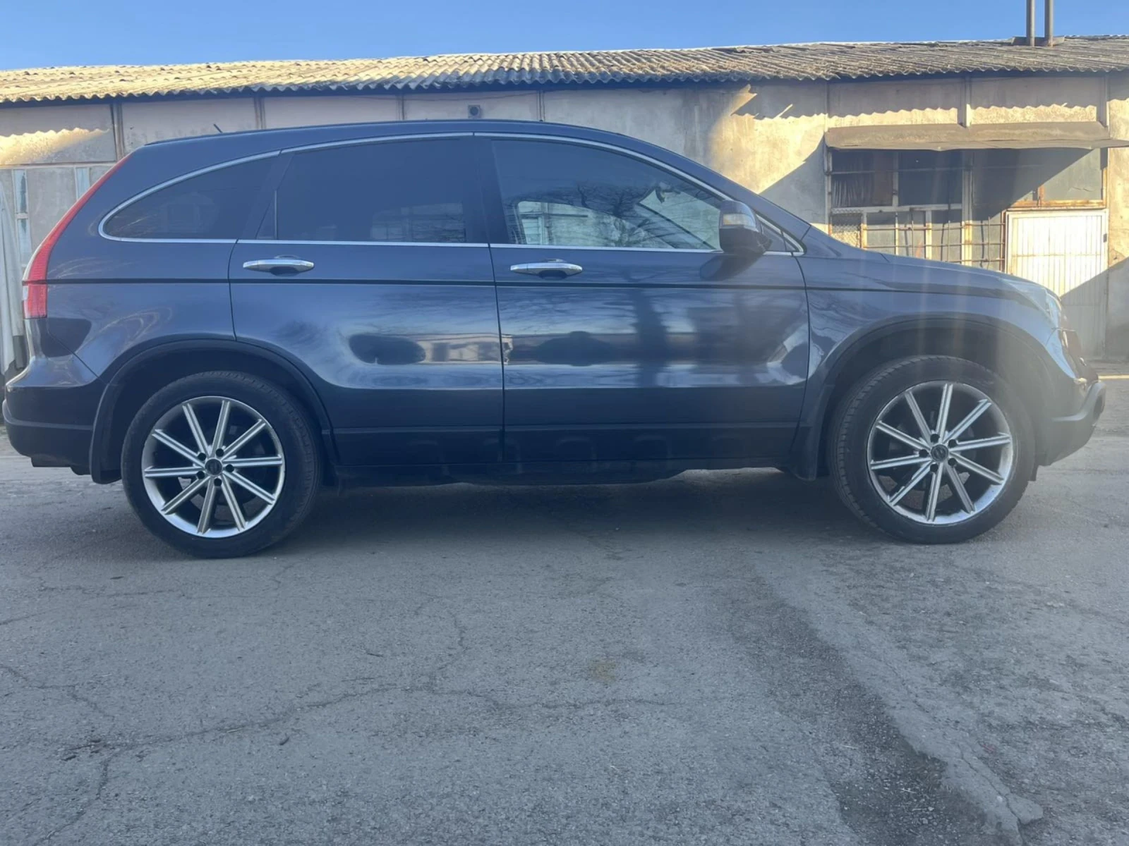 Honda Cr-v 2.0 газ 4х4 панорама - изображение 6