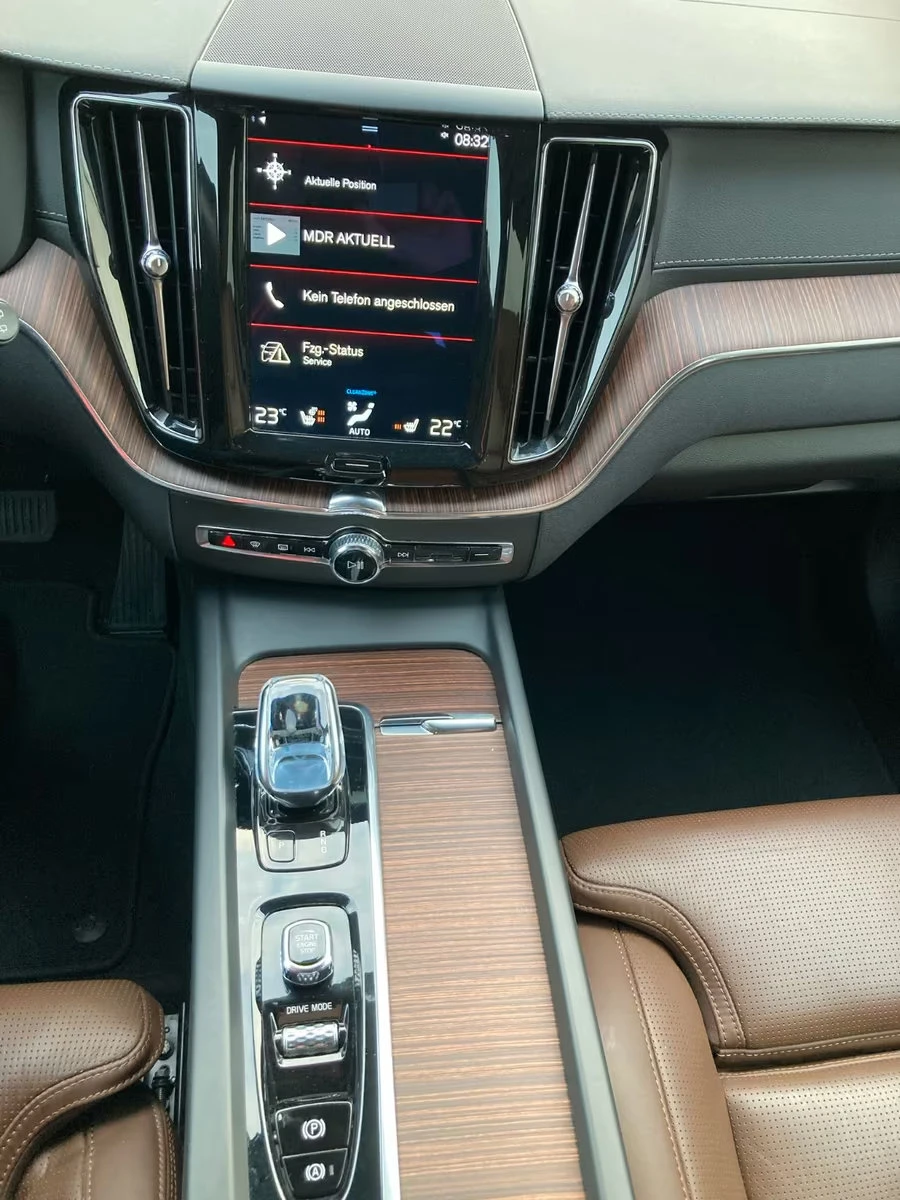 Volvo XC60 B5/INSCRIPTION/235HP/AWD/CAM/MEMO/HUD/KLESS/614f | Mobile.bg   12