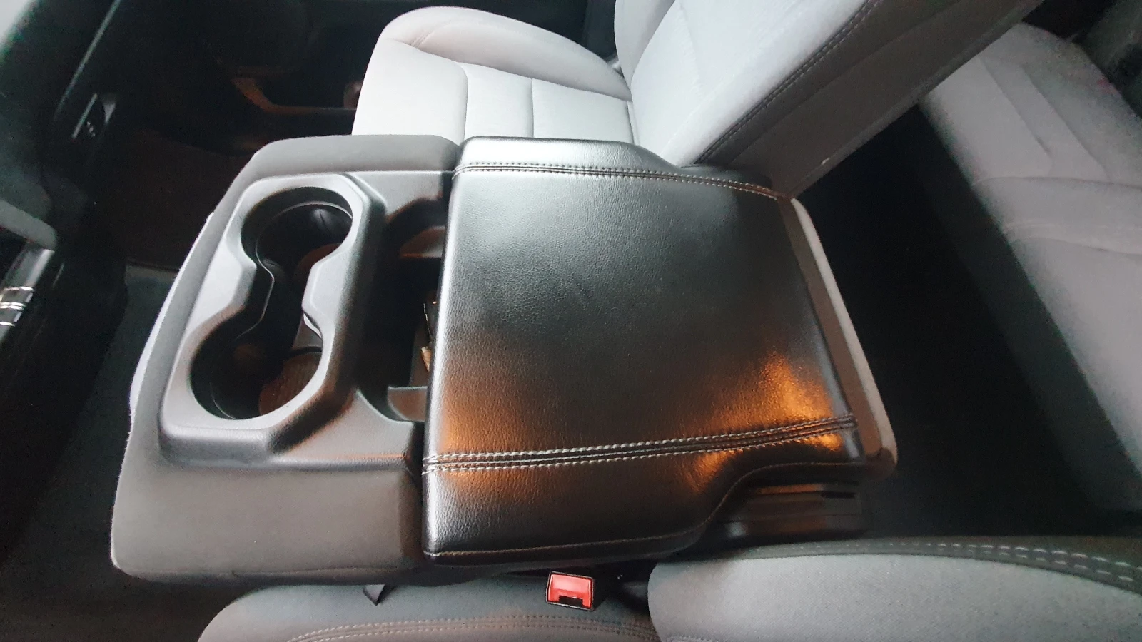 Dodge RAM 1500 5.7 HEMI V8 BIG HORN  | Mobile.bg   12