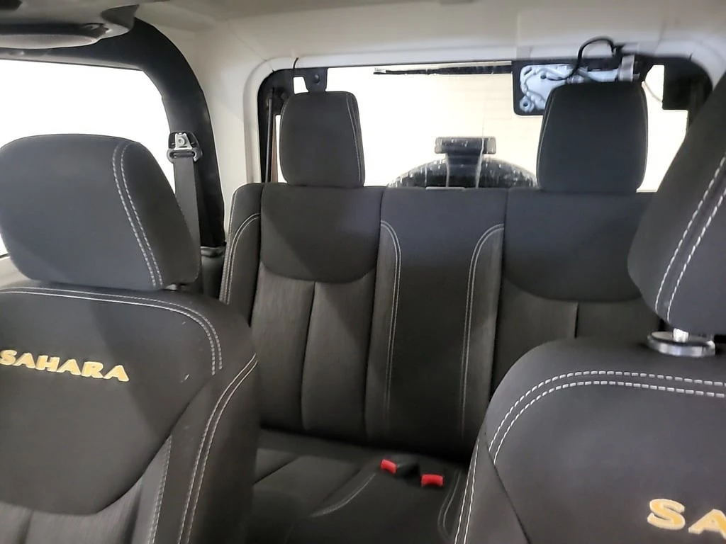 Jeep Wrangler * SAHARA * CARFAX * ��� ������������ ������ | Mobile.bg � ����������� 13