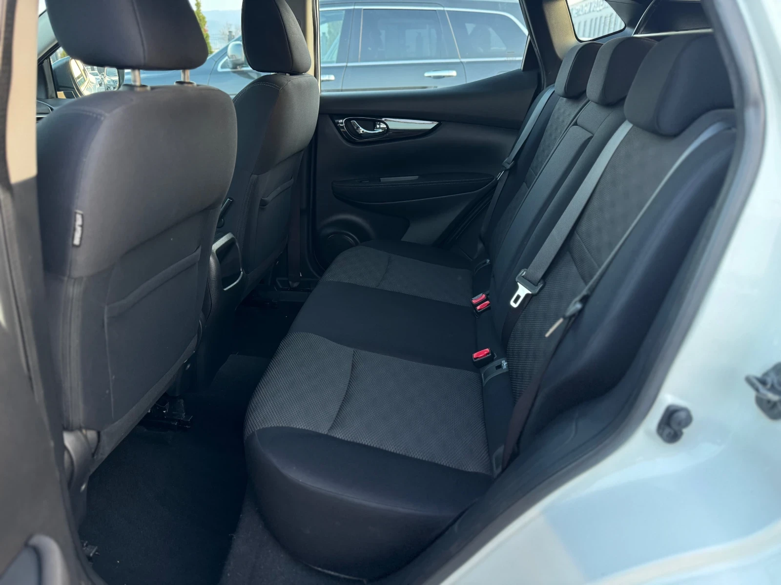 Nissan Qashqai 1.5DCI | Mobile.bg � ����������� 10