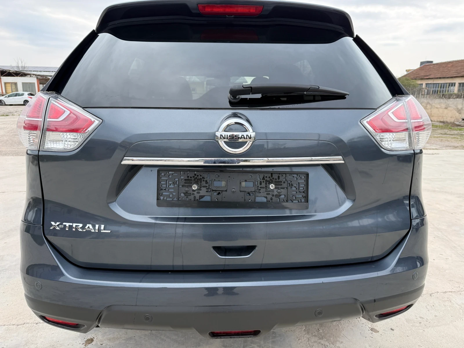 Nissan X-trail 1.6 dci 2WD Tekna 96 kw , снимка 3 - Автомобили и джипове - 54190788