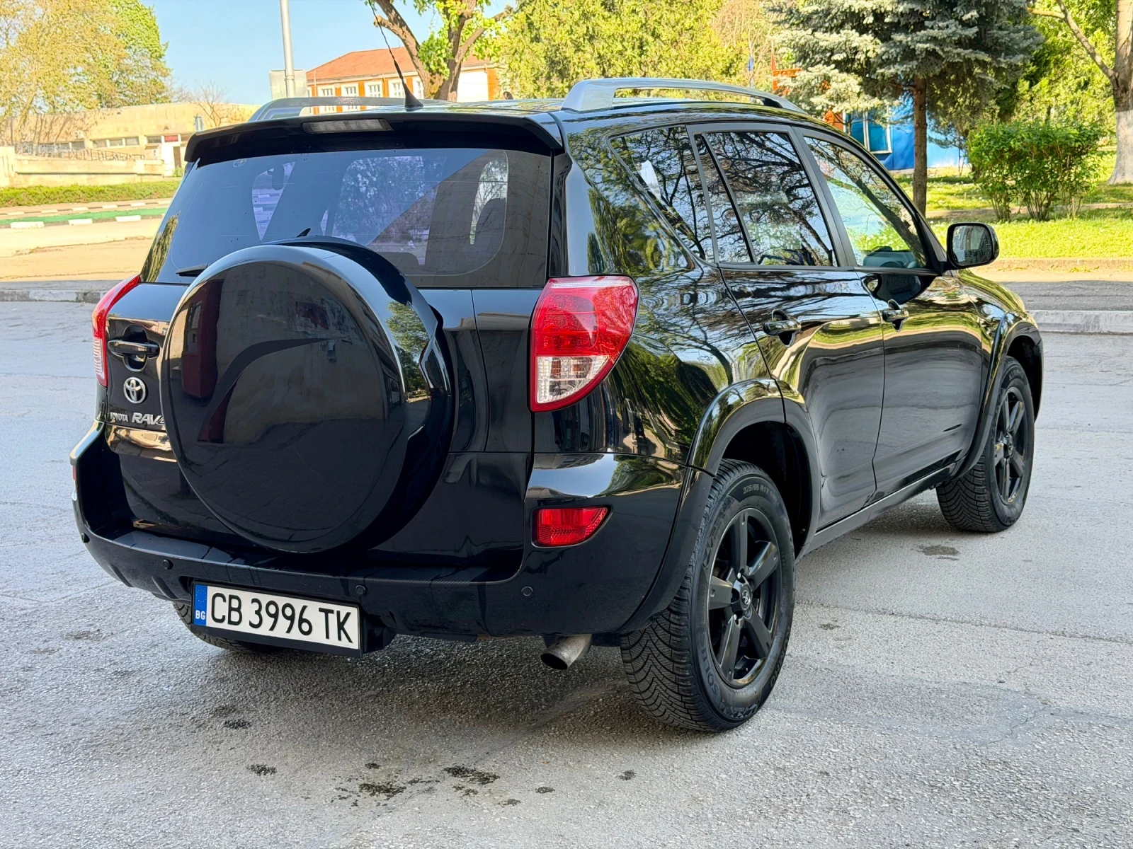 Toyota Rav4 2.2 Dizel, снимка 3 - Автомобили и джипове - 54322950