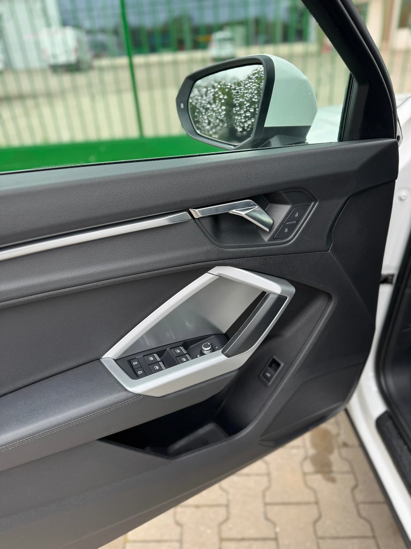 Audi Q3, снимка 13 - Автомобили и джипове - 54646182