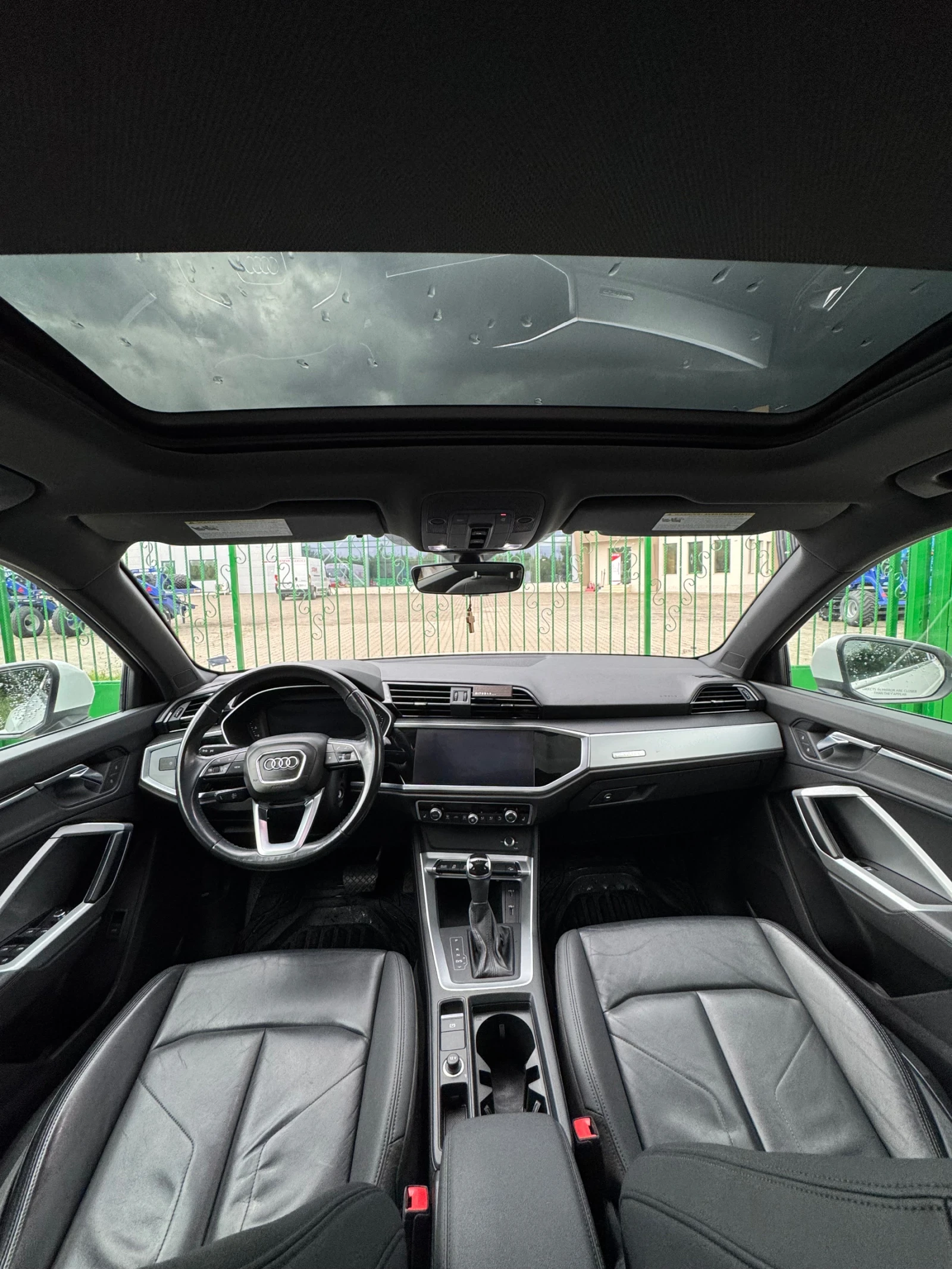 Audi Q3, снимка 9 - Автомобили и джипове - 54646182