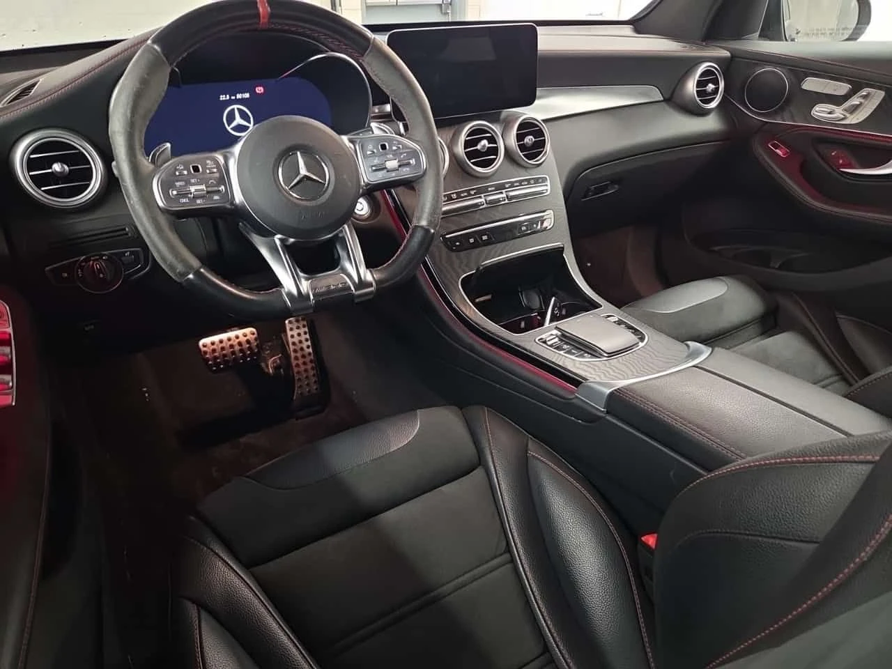 Mercedes-Benz GLC 43 AMG ДИСТРОНИК * 360 * PANO * ПОДГРЕВИ * CARFAX, снимка 10 - Автомобили и джипове - 54743848
