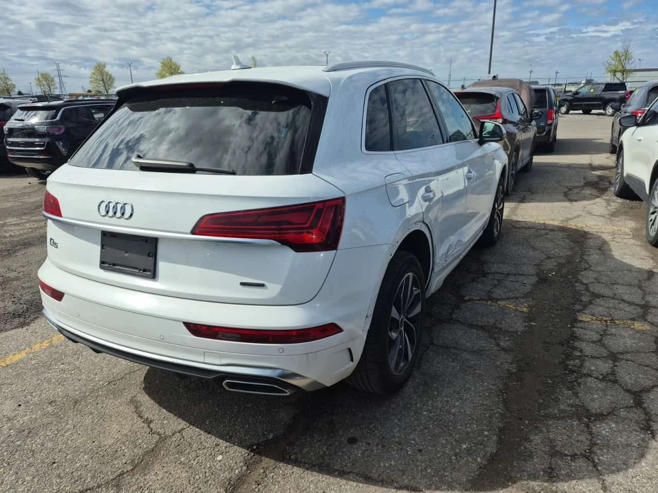 Audi Q5 * PROGRESSIV * CARFAX * ЦЕНА ДО БГ, снимка 3 - Автомобили и джипове - 54973178