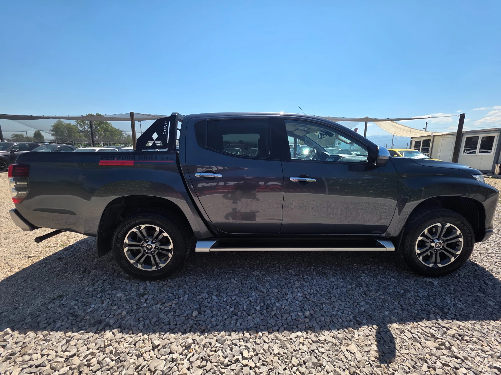 Mitsubishi L200 V-Double Cab- 2.3d-4WD-Automatic-facelift, снимка 4 - Автомобили и джипове - 55570143
