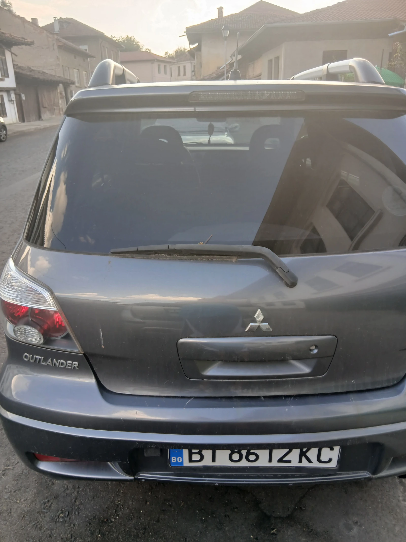 Mitsubishi Outlander, снимка 5 - Автомобили и джипове - 55597789