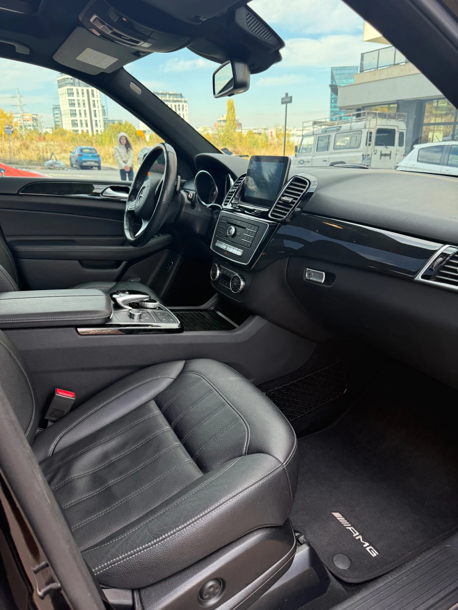 Mercedes-Benz GLE 350 D 9 G-Tronic 75 000 км, снимка 11 - Автомобили и джипове - 55980398
