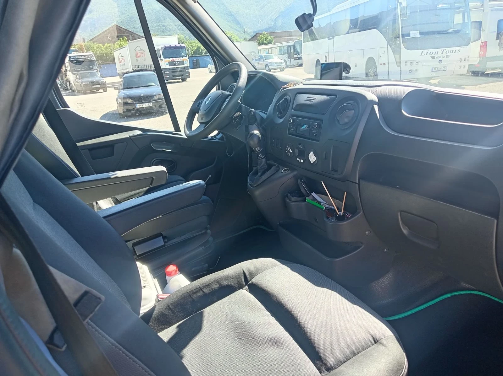 Renault Master, снимка 10 - Бусове и автобуси - 55155743