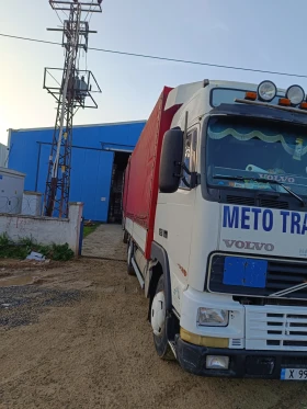 Volvo F12 Евро3, снимка 2
