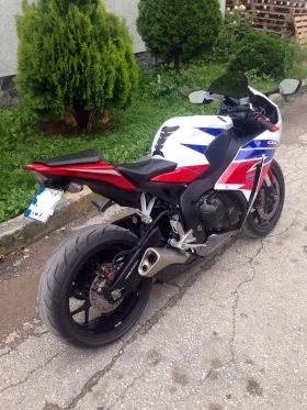 Обява за продажба на Honda Cbr 1000RR ~15 300 лв. - изображение 2