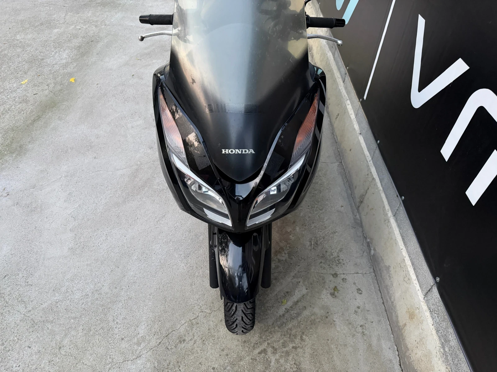 Honda Forza 300icc-ABS-2016г - изображение 8