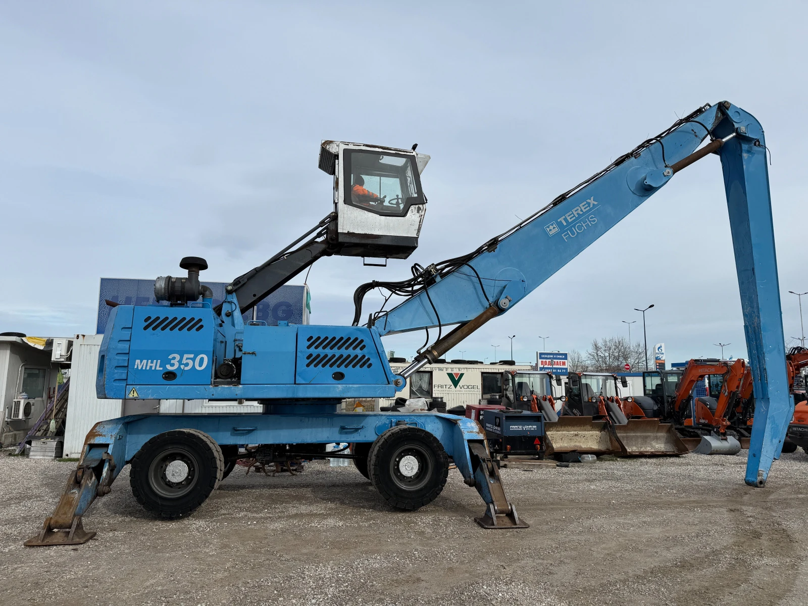 Багер Fuchs MHL 350 МАГНИТЕН ГЕНЕРАТОР, снимка 3 - Индустриална техника - 54516920