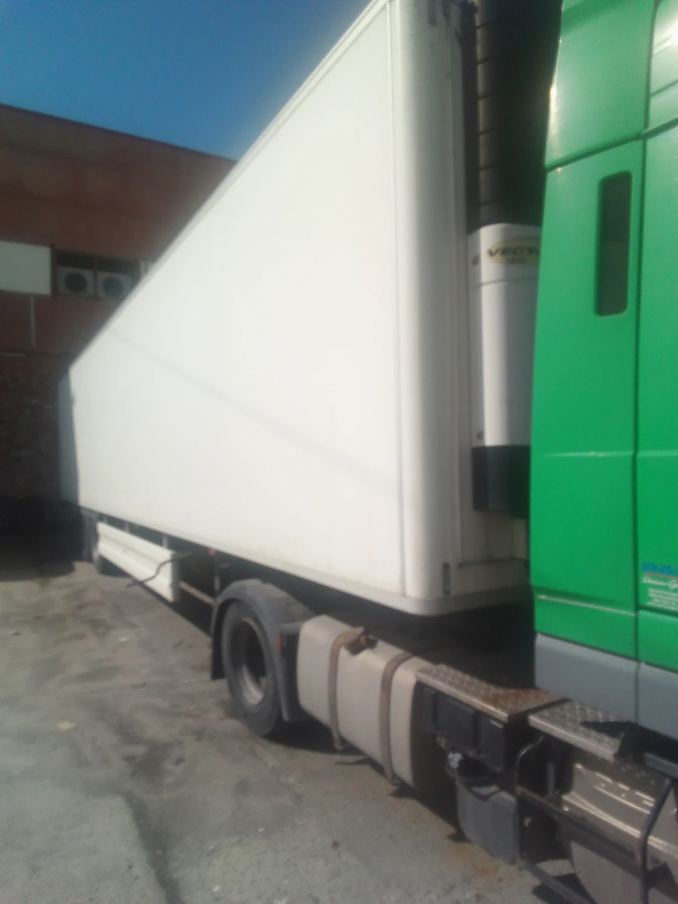 ����������� CHERAU, LAMBERET, BERTOLETTI | Mobile.bg � ����������� 3