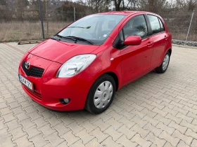 Toyota Yaris 1.3 VVT-I Автоматик, снимка 1