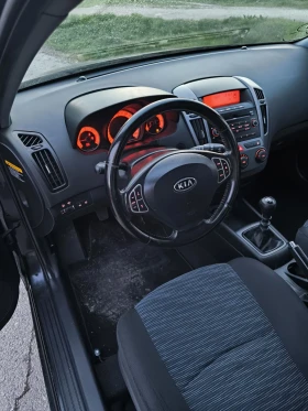 Kia Ceed 1.6crdi, снимка 13