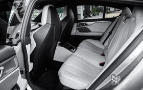 BMW M8 Competition xDrive Gran Coupe , снимка 7
