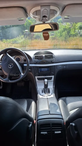 Обява за продажба на Mercedes-Benz E 270 CDI ~7 500 лв. - изображение 10