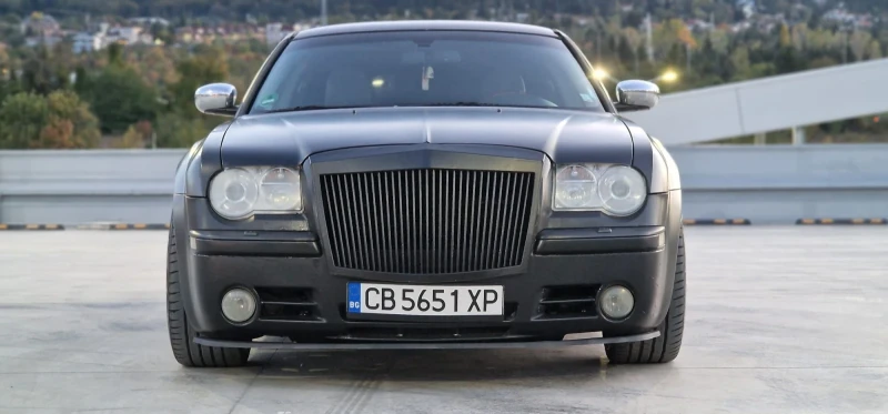 Chrysler 300c  Бензин / ГАЗ, снимка 2 - Автомобили и джипове - 47683899