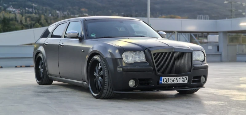 Chrysler 300c  Бензин / ГАЗ, снимка 1 - Автомобили и джипове - 47683899