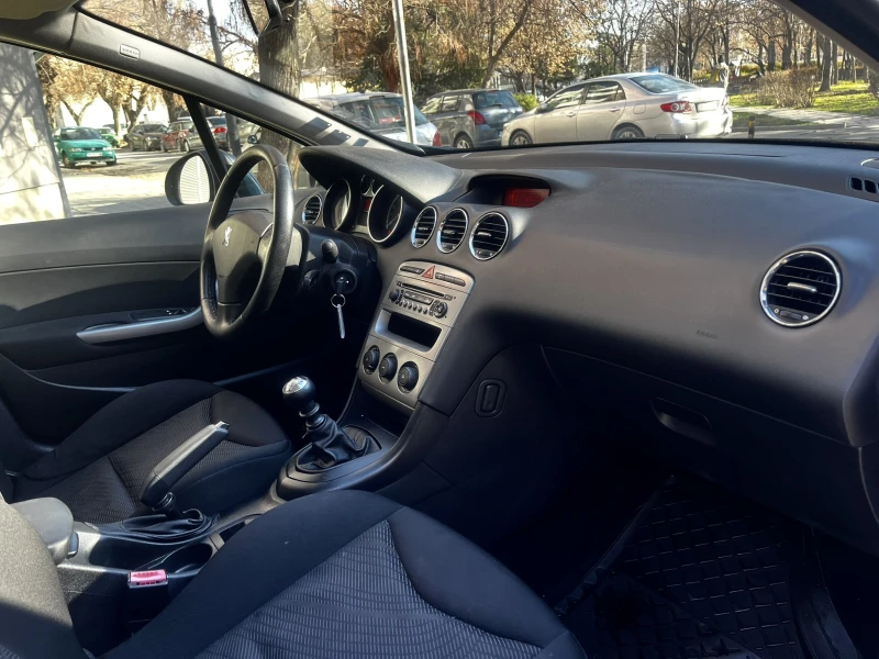 Peugeot 308 1.6 hdi, снимка 8 - Автомобили и джипове - 48347008