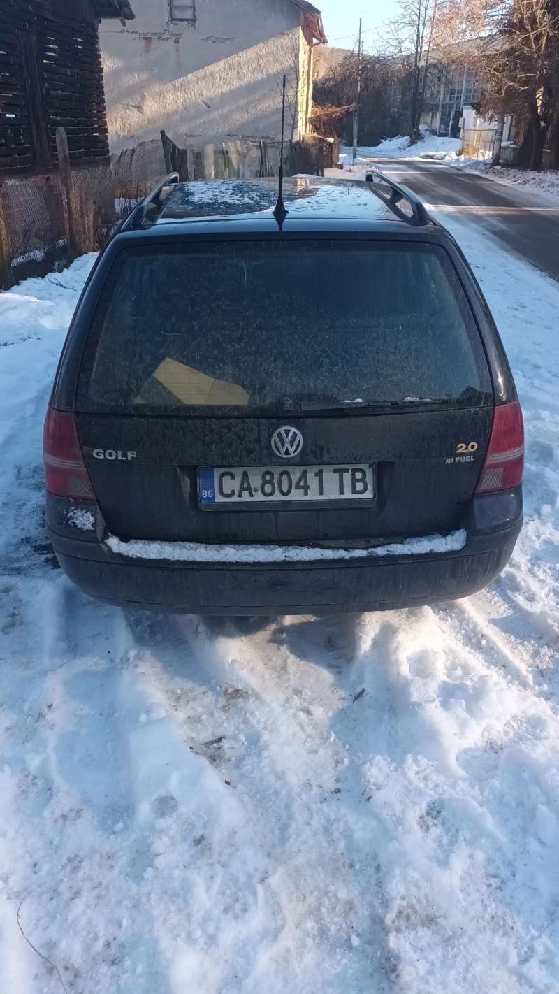 VW Golf 2.0 bifuel, снимка 4 - Автомобили и джипове - 48547788