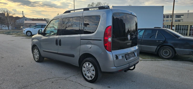 Fiat Doblo 1.6M-Jet 7местен, снимка 6 - Автомобили и джипове - 49566734