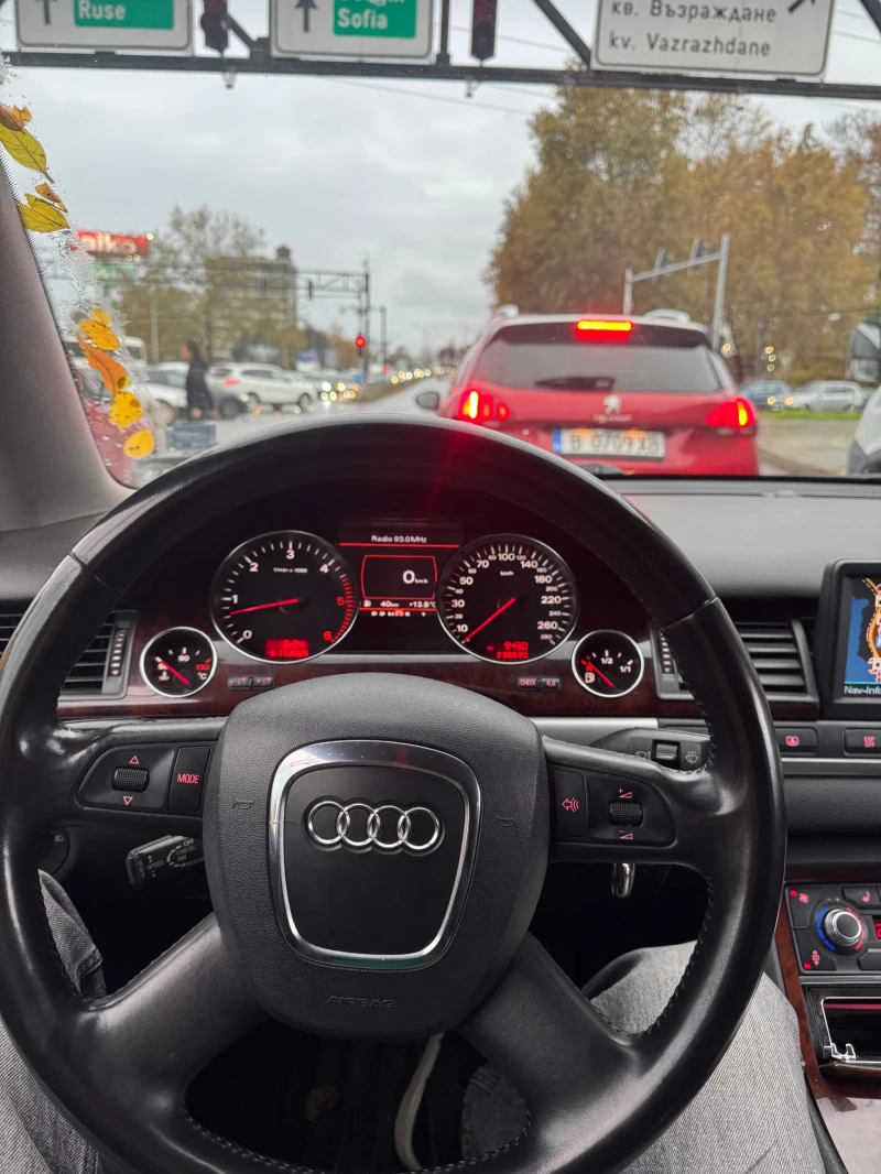 Audi A8, снимка 15 - Автомобили и джипове - 52433803