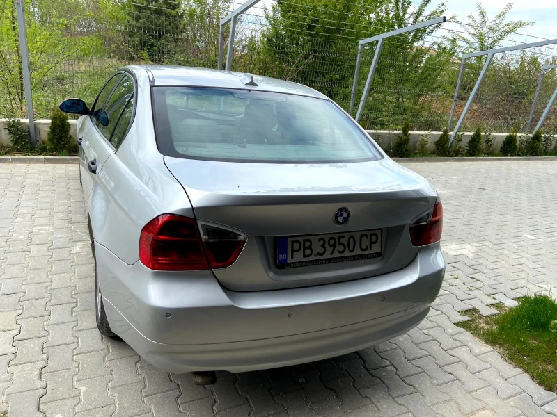 BMW 320, снимка 4 - Автомобили и джипове - 52958925