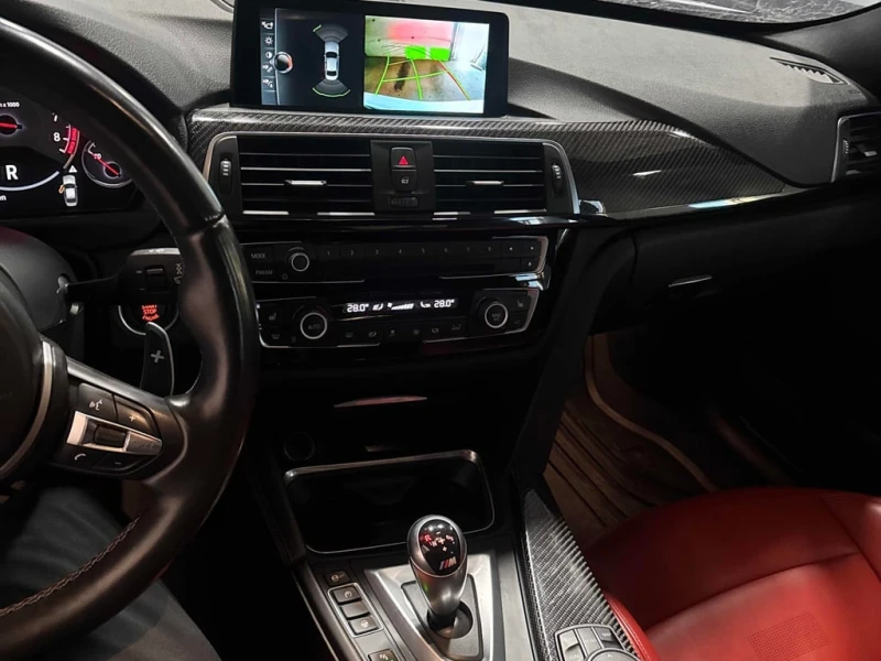 BMW M3 * 4dr Sdn * CARFAX * БЕЗ ПЪРВОНАЧАЛНА ВНОСКА, снимка 12 - Автомобили и джипове - 52989562