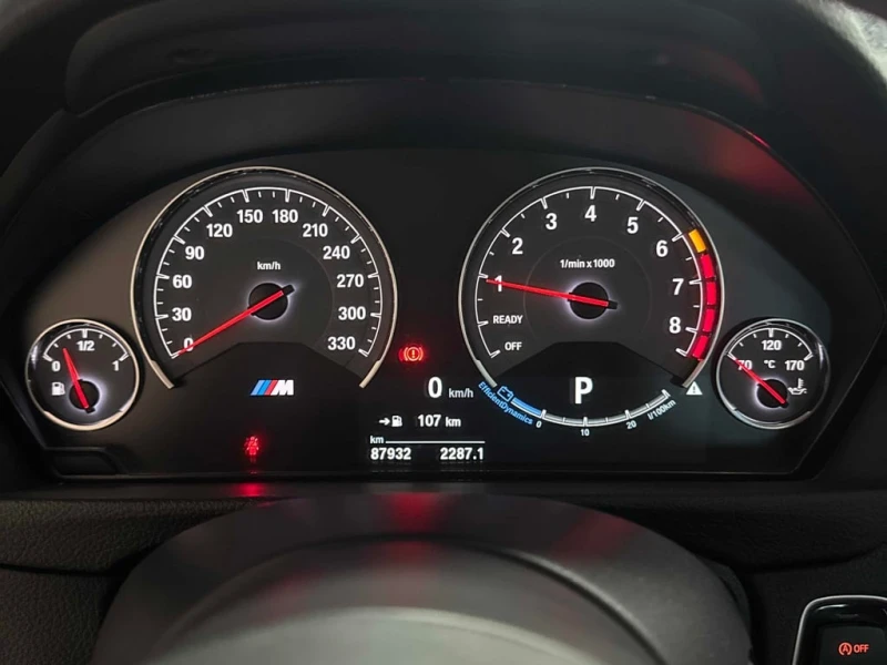 BMW M3 * 4dr Sdn * CARFAX * БЕЗ ПЪРВОНАЧАЛНА ВНОСКА, снимка 8 - Автомобили и джипове - 52989562