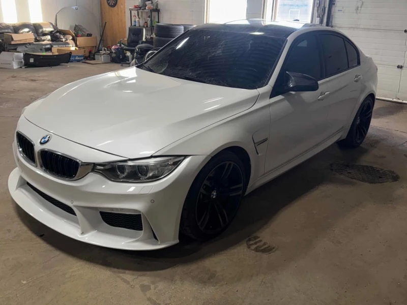 BMW M3 * 4dr Sdn * CARFAX * БЕЗ ПЪРВОНАЧАЛНА ВНОСКА, снимка 2 - Автомобили и джипове - 52989562