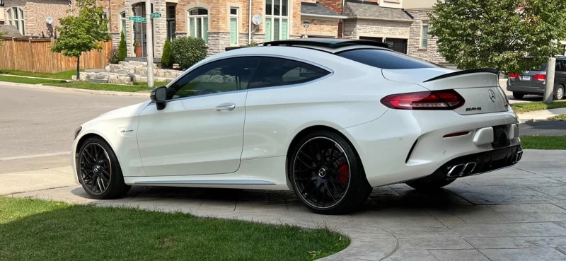 Mercedes-Benz C 63 AMG 2019 FACELIFT * БЕЗ ПЪРВОНАЧАЛНА ВНОСКА, снимка 4 - Автомобили и джипове - 53064750
