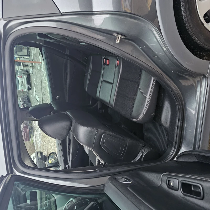 Peugeot 207 207SV 1.6HDI/90KS/PANORAMA, снимка 5 - Автомобили и джипове - 53079133